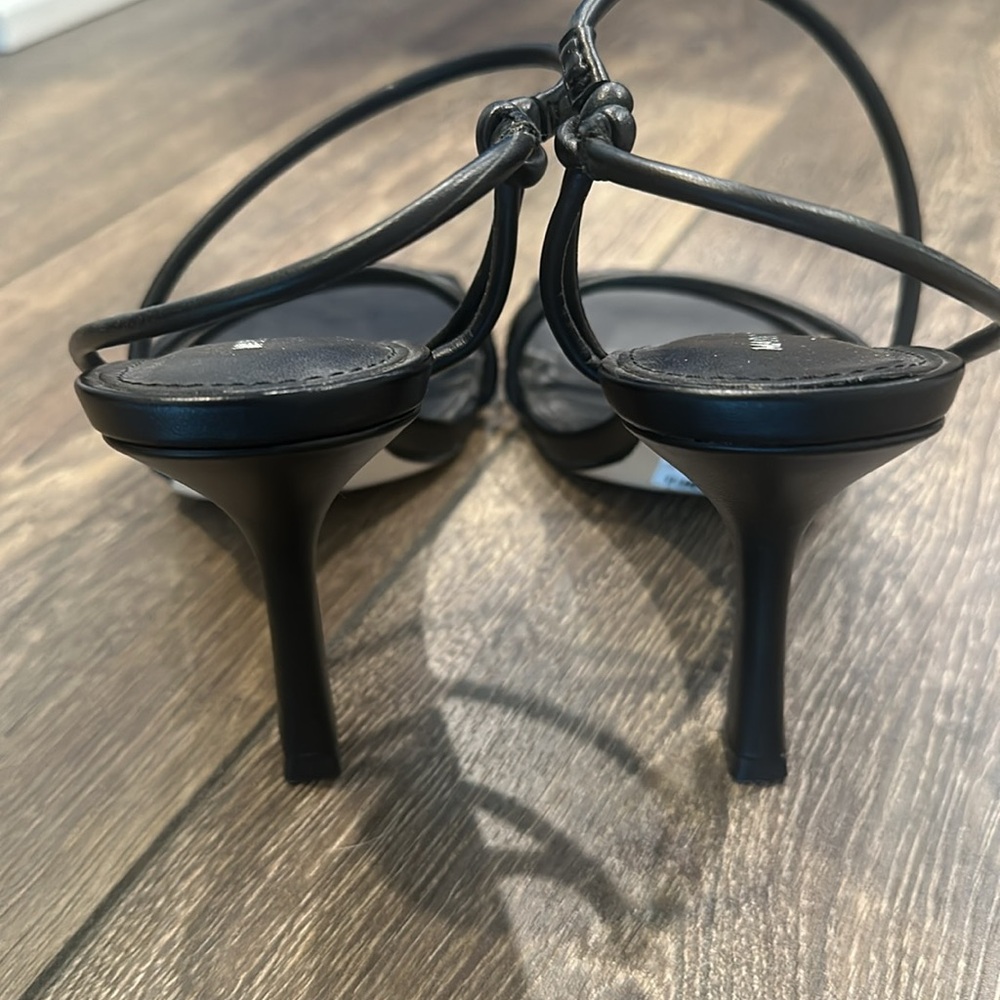 Marc Fisher Strappy Sandal Heel 7.5 Black - Picture 4 of 5